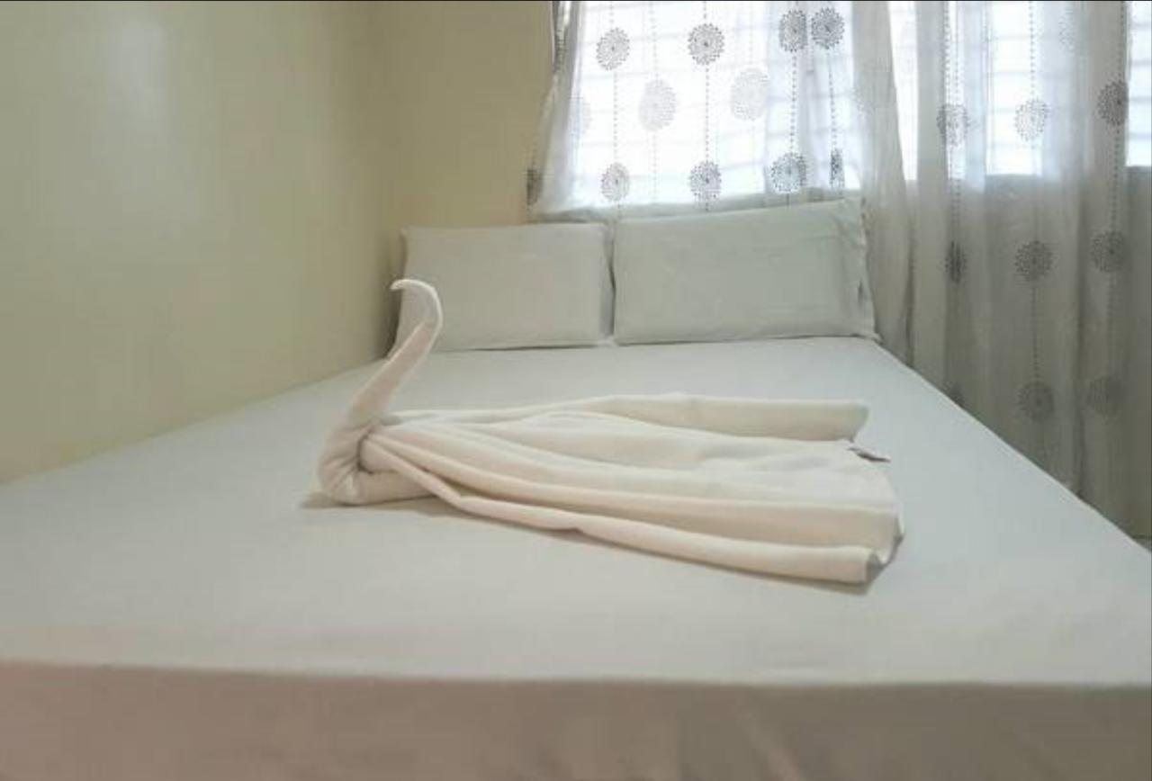Goland Pension House Cebu Bagian luar foto