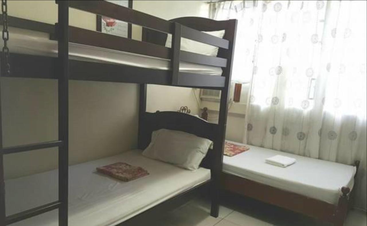 Goland Pension House Cebu Bagian luar foto